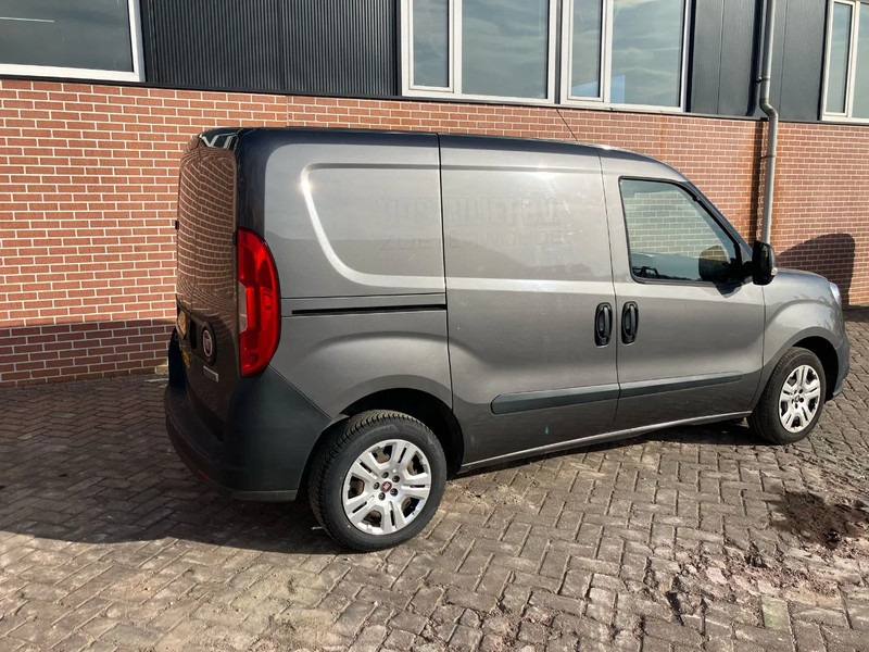 Fiat Doblò - Automóvel: foto 4 Fiat Doblò - Automóvel: foto 4