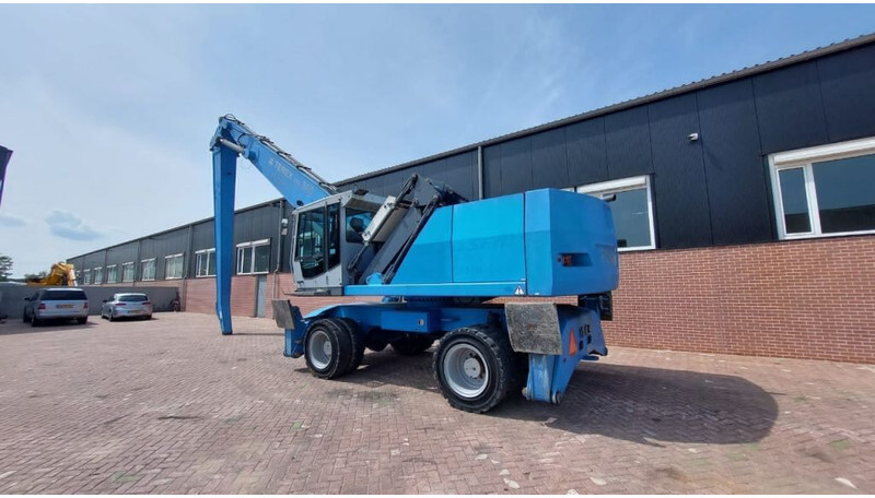 Fuchs MHL360 - Manipulador de material: foto 2 Fuchs MHL360 - Manipulador de material: foto 2
