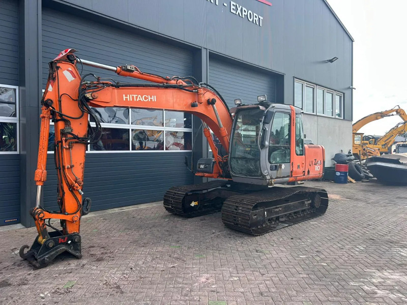 Hitachi ZX110 - Escavadora de rastos: foto 1 Hitachi ZX110 - Escavadora de rastos: foto 1
