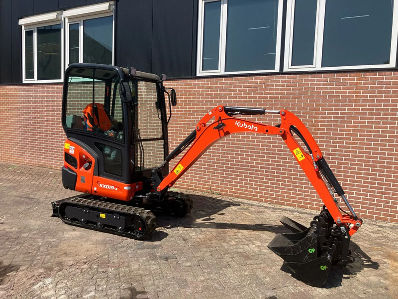 Kubota KX019 4 - Escavadora de rastos: foto 3 Kubota KX019 4 - Escavadora de rastos: foto 3