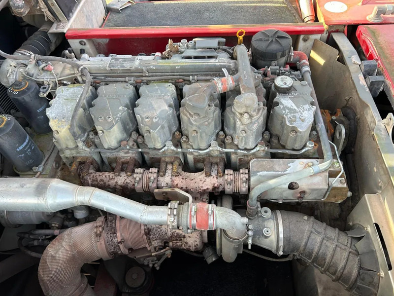 Escavadora de rastos Liebherr R946LC: foto 8 Escavadora de rastos Liebherr R946LC: foto 8