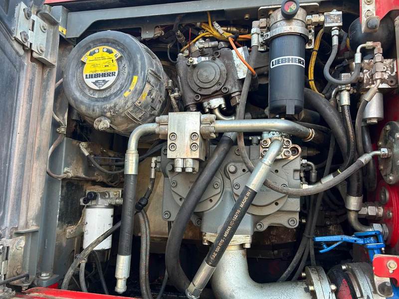 Escavadora de rastos Liebherr R946LC: foto 14 Escavadora de rastos Liebherr R946LC: foto 14