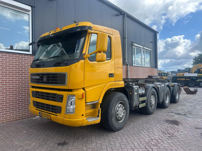 Terberg FM 1850 FM 1850 - Camião transportador de contêineres/ Caixa móvel: foto 1 Terberg FM 1850 FM 1850 - Camião transportador de contêineres/ Caixa móvel: foto 1