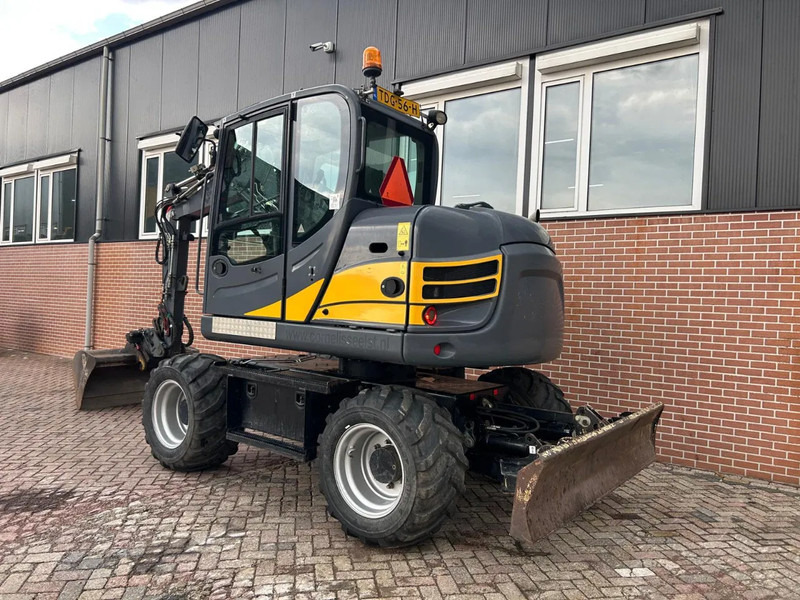 Terex TW75 - Escavadeira de rodas: foto 4 Terex TW75 - Escavadeira de rodas: foto 4