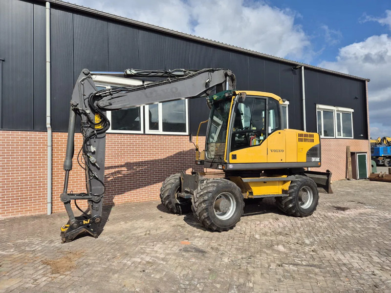 Volvo EW160C - Escavadeira de rodas: foto 1 Volvo EW160C - Escavadeira de rodas: foto 1