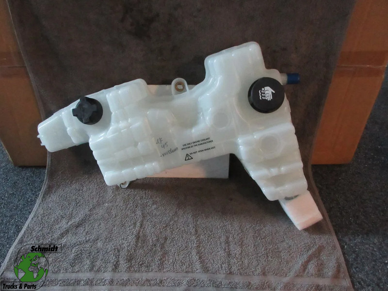 DAF 1404524 / 1700772 EXPANSIEVAT - Tanque de expansão para Camião: foto 1 DAF 1404524 / 1700772 EXPANSIEVAT - Tanque de expansão para Camião: foto 1