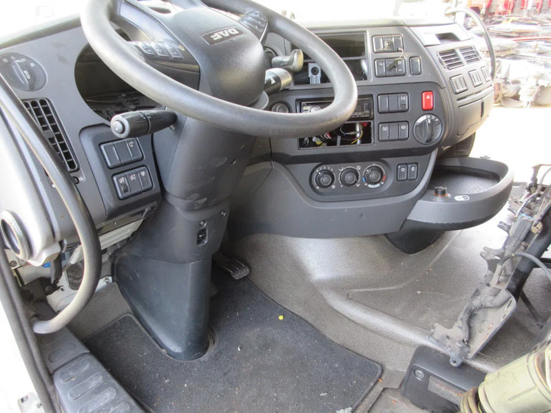 Cabine e interior para Camião DAF DAF XF 440 CABINE VOOR ONDERDEEL DONOR: foto 11