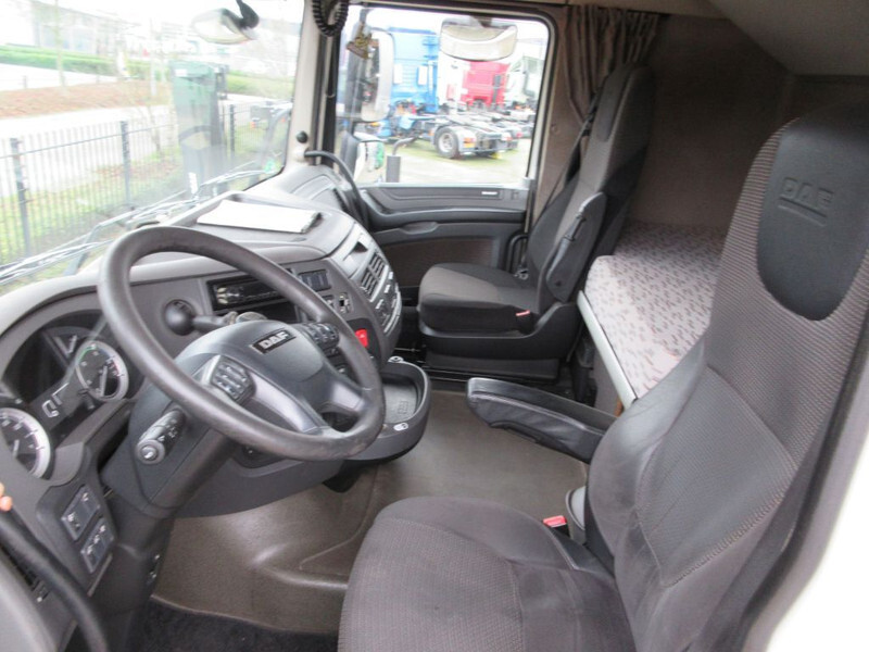 DAF XF 106 CABINE COMPLEET - Cabine e interior para Camião: foto 5 DAF XF 106 CABINE COMPLEET - Cabine e interior para Camião: foto 5