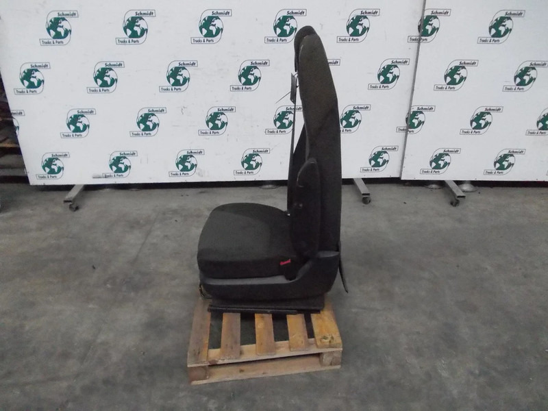 DAF XF106 1844380 BIJRIJDERSTOEL EURO 6 - Banco para Camião: foto 4 DAF XF106 1844380 BIJRIJDERSTOEL EURO 6 - Banco para Camião: foto 4