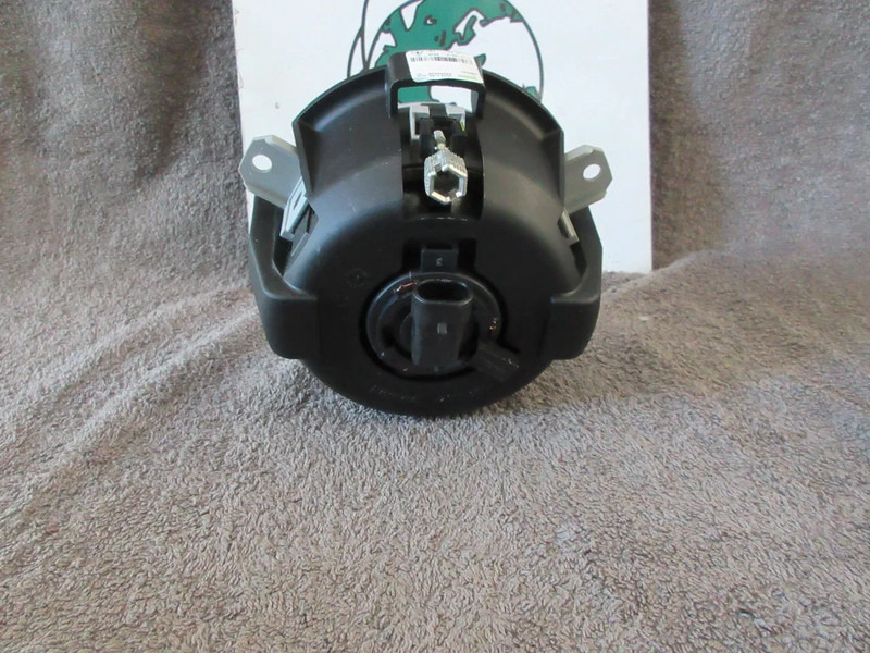 Iveco 504032145//41221083 MISTLAMP NIEUWE !!! IVECO STRALIS EURO 5 - Farol nevoeiro para Camião: foto 2 Iveco 504032145//41221083 MISTLAMP NIEUWE !!! IVECO STRALIS EURO 5 - Farol nevoeiro para Camião: foto 2