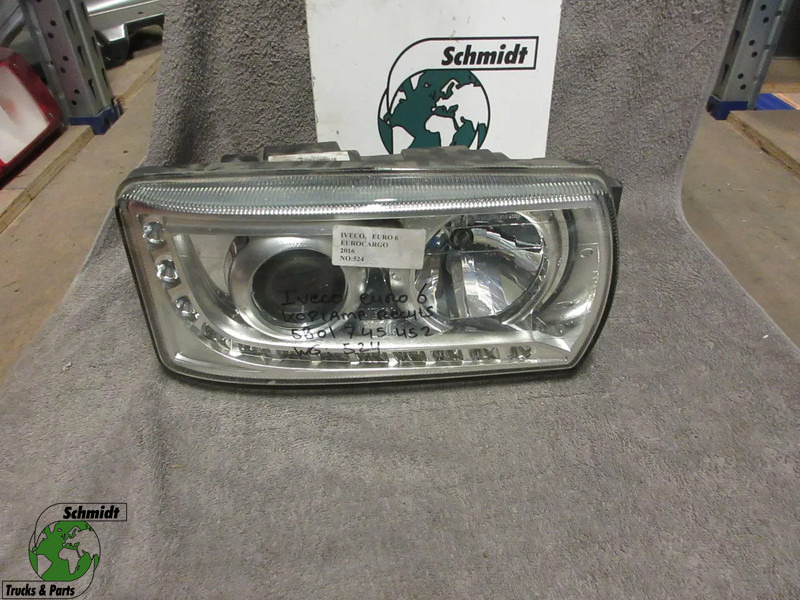 Iveco 5801745452 LED KOPLAMP IVECI HI WAY EURO 6 RECHTS - Farol dianteira para Camião: foto 1 Iveco 5801745452 LED KOPLAMP IVECI HI WAY EURO 6 RECHTS - Farol dianteira para Camião: foto 1