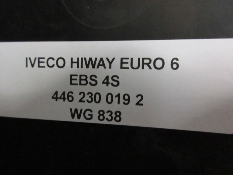 Iveco HIWAY 446 230 019 2 EBS 4S VENTIEL EURO 6 - Válvula para Camião: foto 4 Iveco HIWAY 446 230 019 2 EBS 4S VENTIEL EURO 6 - Válvula para Camião: foto 4