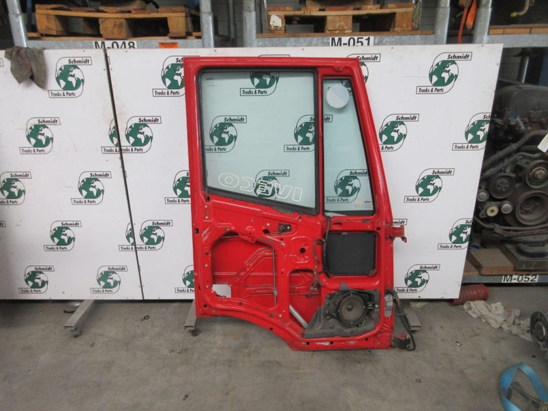 Iveco STRALIS 504015938 PORTIER LINKS EURO 5 - Porta e peças para Camião: foto 2 Iveco STRALIS 504015938 PORTIER LINKS EURO 5 - Porta e peças para Camião: foto 2