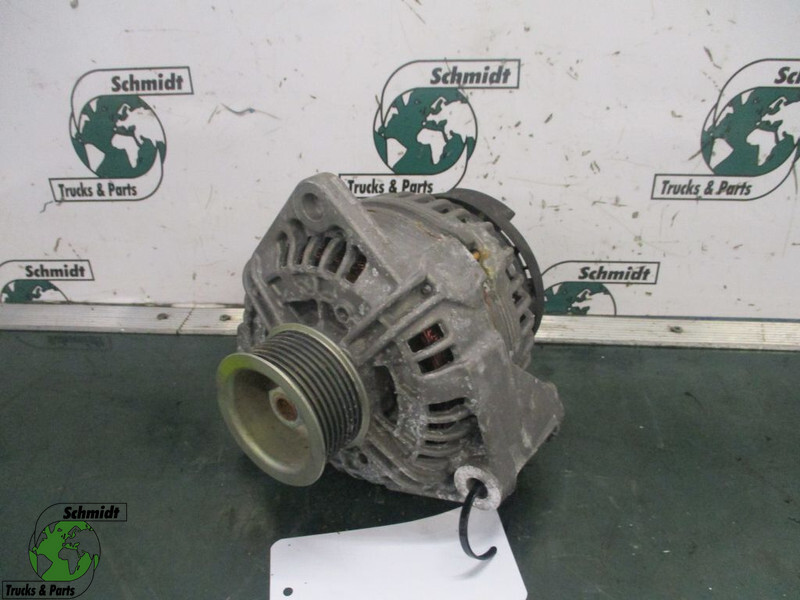 MAN 51.26101-72570 dynamo tgs - Alternador para Camião: foto 1 MAN 51.26101-72570 dynamo tgs - Alternador para Camião: foto 1