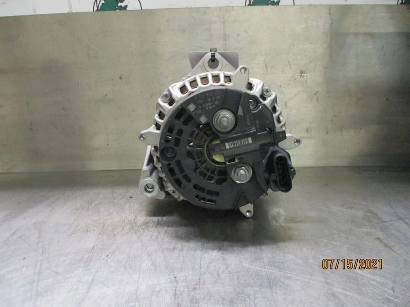 MAN 51.26101-7278//51.26101-7298//51.26101-7283 DYNAMO MAN TGX TGS EURO 6 NIEUWE & GEBRUIKT !!! - Alternador para Camião: foto 4 MAN 51.26101-7278//51.26101-7298//51.26101-7283 DYNAMO MAN TGX TGS EURO 6 NIEUWE & GEBRUIKT !!! - Alternador para Camião: foto 4
