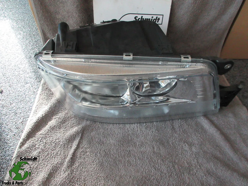 MAN 81.25101-6664//81.25101-6688 81.25101-6504 RECHTS KOPLAMP TGS TGX NIEUWE !! - Farol dianteira para Camião: foto 1 MAN 81.25101-6664//81.25101-6688 81.25101-6504 RECHTS KOPLAMP TGS TGX NIEUWE !! - Farol dianteira para Camião: foto 1