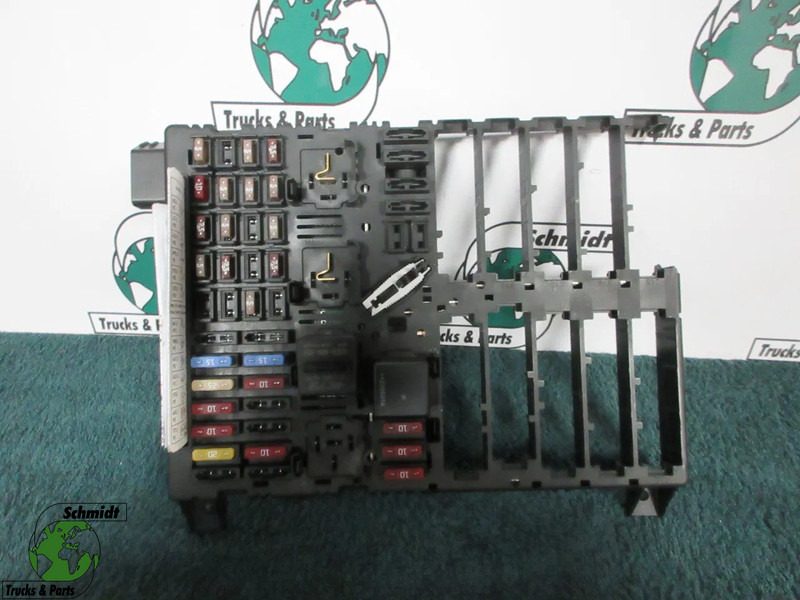 MAN 81.25444-6122 ZEKERINGSKAST MAN TGM 18.250 MODEL 2024 - Sistema elétrico para Camião: foto 1 MAN 81.25444-6122 ZEKERINGSKAST MAN TGM 18.250 MODEL 2024 - Sistema elétrico para Camião: foto 1