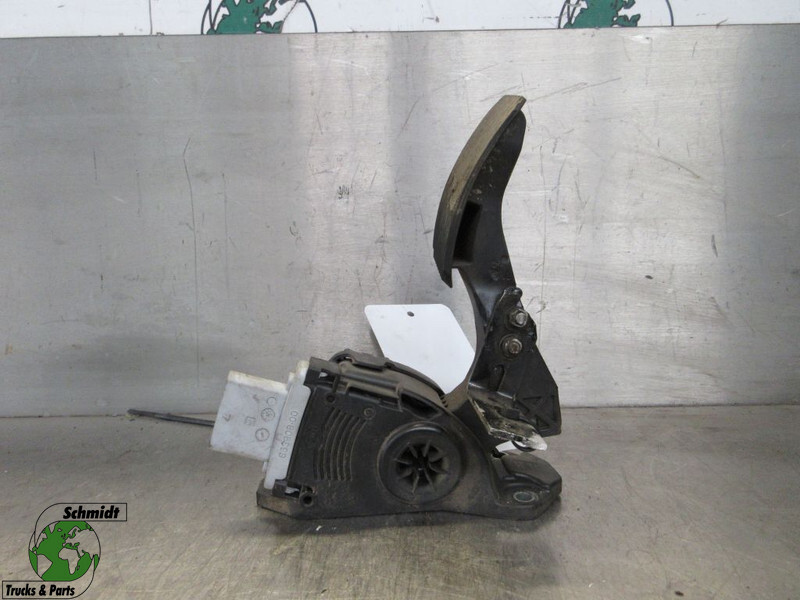 MAN 81.25970-6103 Gaspedaal - Pedal para Camião: foto 1 MAN 81.25970-6103 Gaspedaal - Pedal para Camião: foto 1