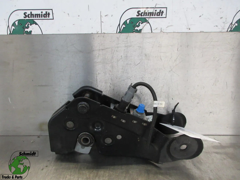 MAN 85.61851-6012 CABIENESLOT MAN TGM 18.250 EURO 6 R+L - Suspensão da cabina para Camião: foto 1 MAN 85.61851-6012 CABIENESLOT MAN TGM 18.250 EURO 6 R+L - Suspensão da cabina para Camião: foto 1