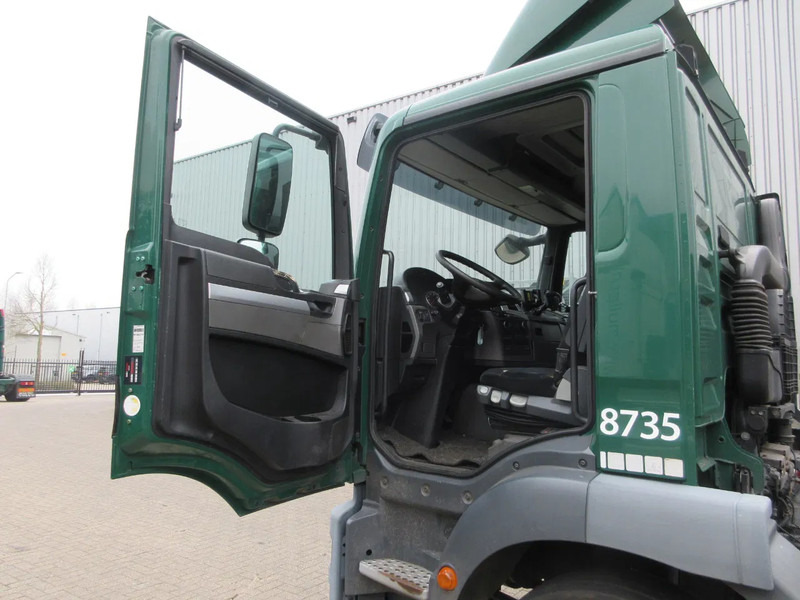 MAN MAN 18.250 TGM 18.250 EURO 6 CABINE MODEL 2018 - Cabine e interior para Camião: foto 4 MAN MAN 18.250 TGM 18.250 EURO 6 CABINE MODEL 2018 - Cabine e interior para Camião: foto 4