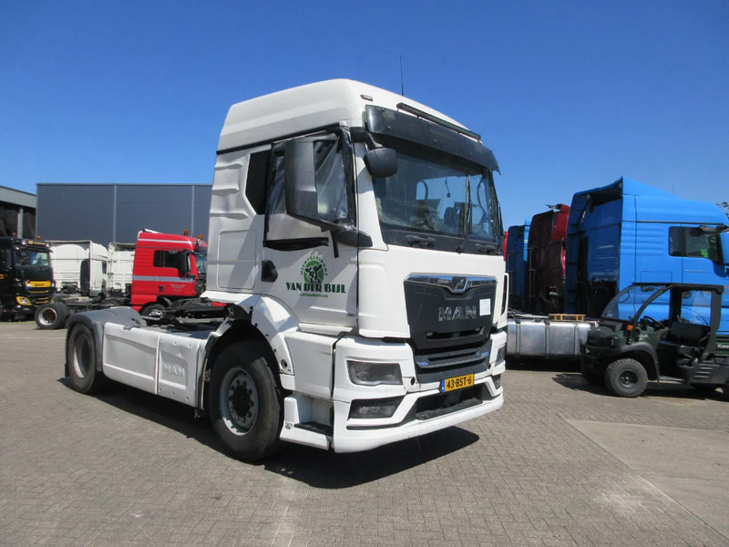 MAN MAN 18.420 CABINE TGS MODEL 2022 - Cabine e interior para Camião: foto 4 MAN MAN 18.420 CABINE TGS MODEL 2022 - Cabine e interior para Camião: foto 4