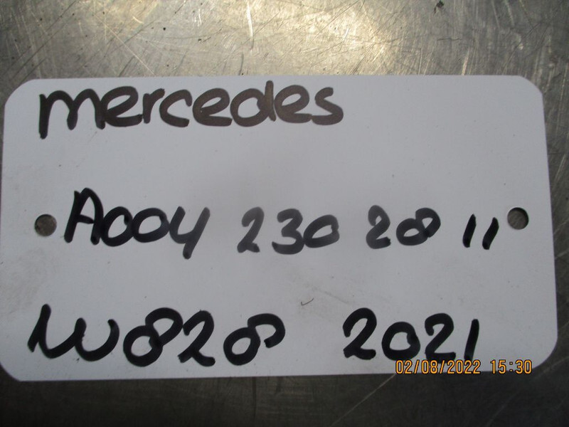 Mercedes-Benz A 004 230 28 11 AIRCO POMP MP 4 MODEL 2021 - Peça de ar condicionado para Camião: foto 3 Mercedes-Benz A 004 230 28 11 AIRCO POMP MP 4 MODEL 2021 - Peça de ar condicionado para Camião: foto 3