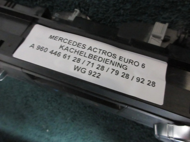 Mercedes-Benz A 960 446 61 28/A 960 446 71 28/ A 960 446 79 28/ A 960 446 92 28 - Sistema elétrico para Camião: foto 3 Mercedes-Benz A 960 446 61 28/A 960 446 71 28/ A 960 446 79 28/ A 960 446 92 28 - Sistema elétrico para Camião: foto 3