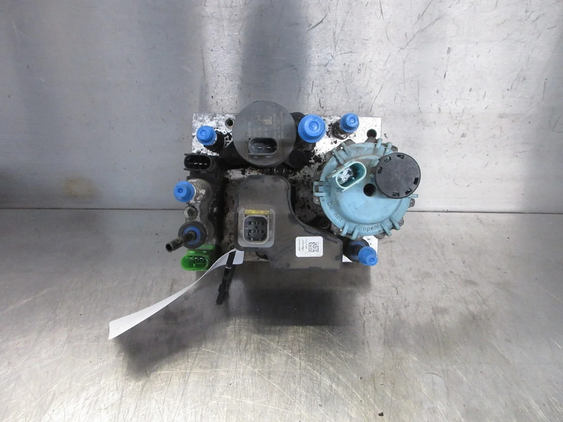 Renault 7422900358/7422900349/7423387863 RENAULT T 520 EURO 6 - Sistema de combustível: foto 2 Renault 7422900358/7422900349/7423387863 RENAULT T 520 EURO 6 - Sistema de combustível: foto 2