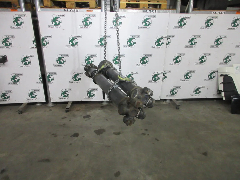 Scania 1758547 // L 710 // 1759104 // L 730 SCANIA S 450 EURO 6 / 6X2 VOORLOOPAS NGS - Semi eixo para Camião: foto 4 Scania 1758547 // L 710 // 1759104 // L 730 SCANIA S 450 EURO 6 / 6X2 VOORLOOPAS NGS - Semi eixo para Camião: foto 4