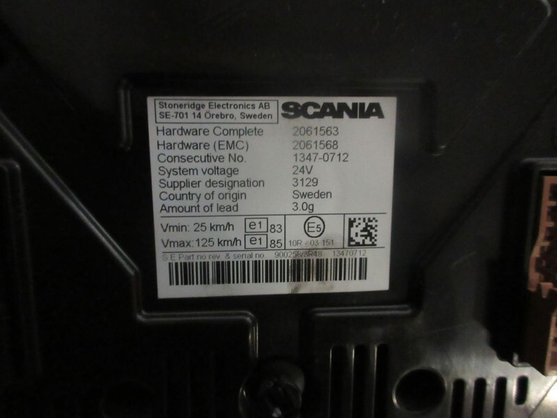 Scania 2061563 SCANIA R 410 EURO 6 - Painel de instrumentos para Camião: foto 2 Scania 2061563 SCANIA R 410 EURO 6 - Painel de instrumentos para Camião: foto 2