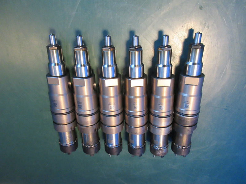 Scania 2264458 // 574426 INJECTORS SCANIA R 410 EURO 6 MODEL 2023 - Filtro de combustível para Camião: foto 3 Scania 2264458 // 574426 INJECTORS SCANIA R 410 EURO 6 MODEL 2023 - Filtro de combustível para Camião: foto 3
