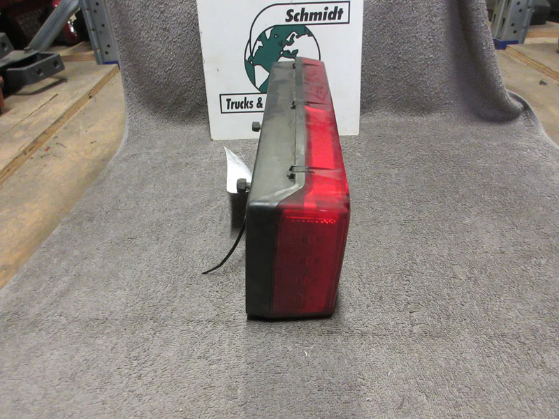 Scania 2380955 // 2380953 LED ACHTERLAMP SCANIA R 450 MODEL 2020 R+L - Farol traseiros para Camião: foto 2 Scania 2380955 // 2380953 LED ACHTERLAMP SCANIA R 450 MODEL 2020 R+L - Farol traseiros para Camião: foto 2