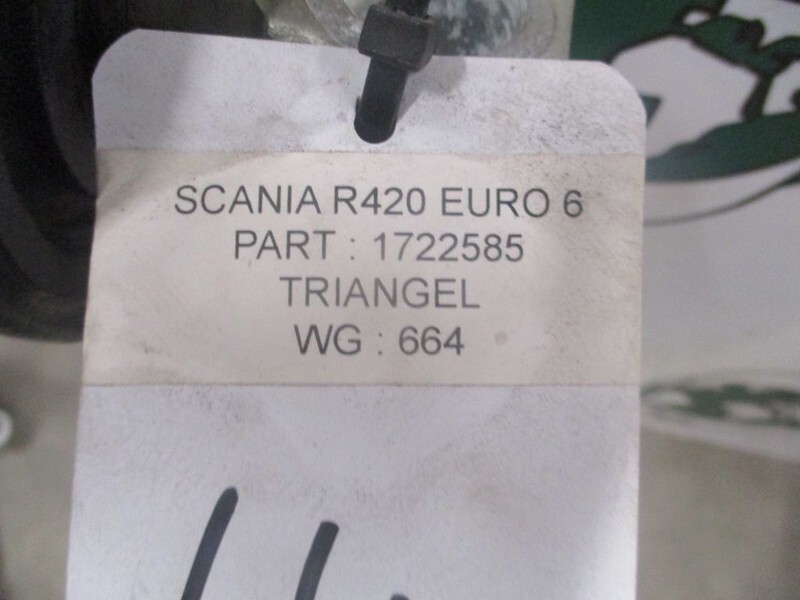 Scania R420 1722585 TRIANGEL EURO 6 - Barra em V para Camião: foto 2 Scania R420 1722585 TRIANGEL EURO 6 - Barra em V para Camião: foto 2