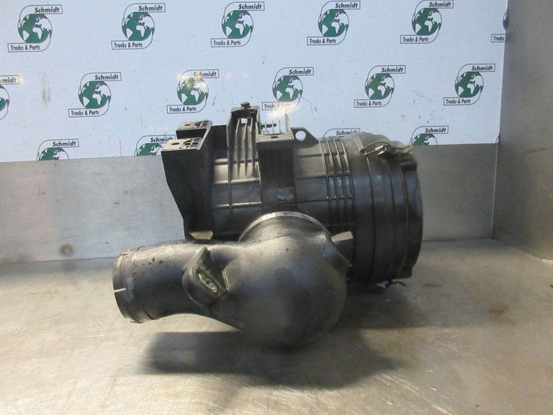 Volvo 20732730//21742299 LUCHTFILTERHUIS VOLVO FL 210 EURO 6 - Filtro de ar para Camião: foto 3 Volvo 20732730//21742299 LUCHTFILTERHUIS VOLVO FL 210 EURO 6 - Filtro de ar para Camião: foto 3