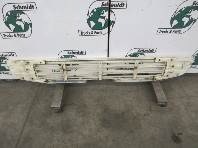Volvo 23720279 // 82419435 ONDER GRILL VOLVO FM 370 MODEL 2018 - Grade radiador para Camião: foto 4 Volvo 23720279 // 82419435 ONDER GRILL VOLVO FM 370 MODEL 2018 - Grade radiador para Camião: foto 4