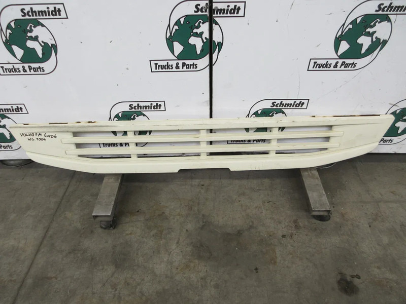 Volvo 23720279 // 82419435 ONDER GRILL VOLVO FM 370 MODEL 2018 - Grade radiador para Camião: foto 3 Volvo 23720279 // 82419435 ONDER GRILL VOLVO FM 370 MODEL 2018 - Grade radiador para Camião: foto 3