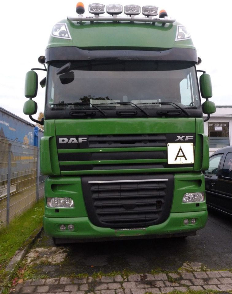 DAF XF 510 aus Werkverkehr 6 x 2 510PS Top-Zustan - Camião polibenne: foto 2 DAF XF 510 aus Werkverkehr 6 x 2 510PS Top-Zustan - Camião polibenne: foto 2