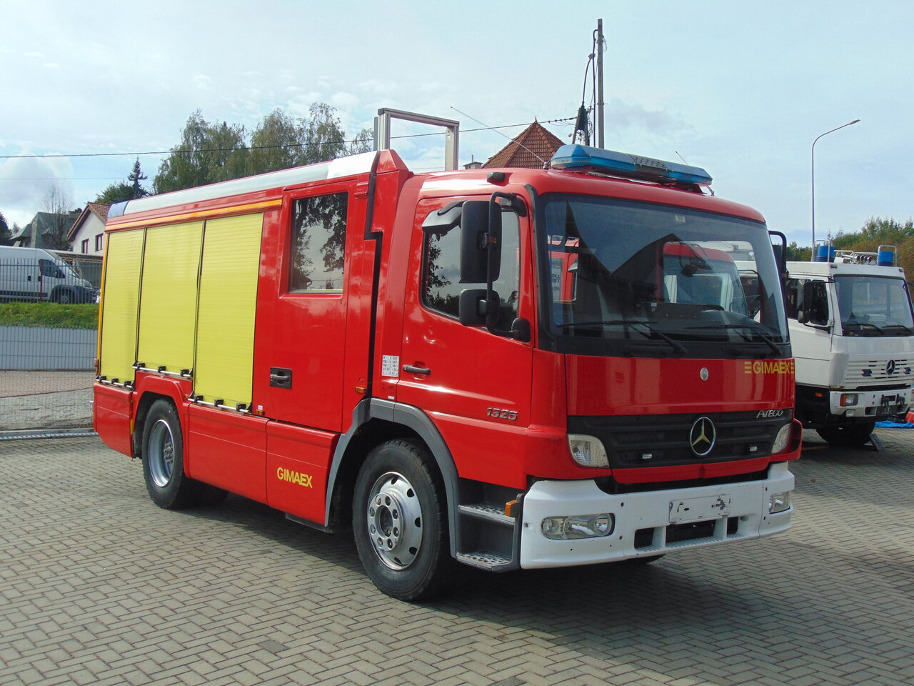 MERCEDES-BENZ Atego 1325F GIMAEX - Carro de bombeiro: foto 3 MERCEDES-BENZ Atego 1325F GIMAEX - Carro de bombeiro: foto 3