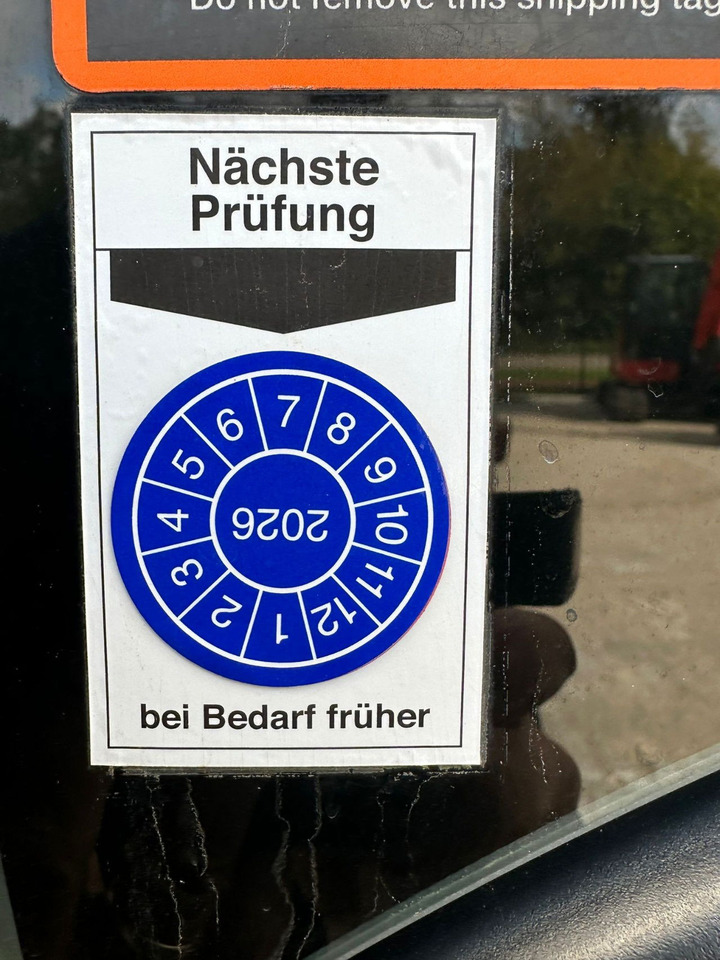 Hitachi ZX170W-6 - Escavadeira de rodas: foto 4 Hitachi ZX170W-6 - Escavadeira de rodas: foto 4