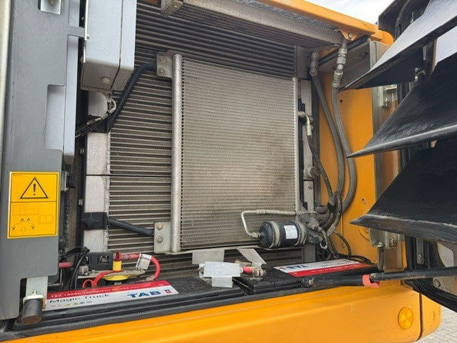 Escavadeira de rodas Liebherr A914 Rototilt: foto 14