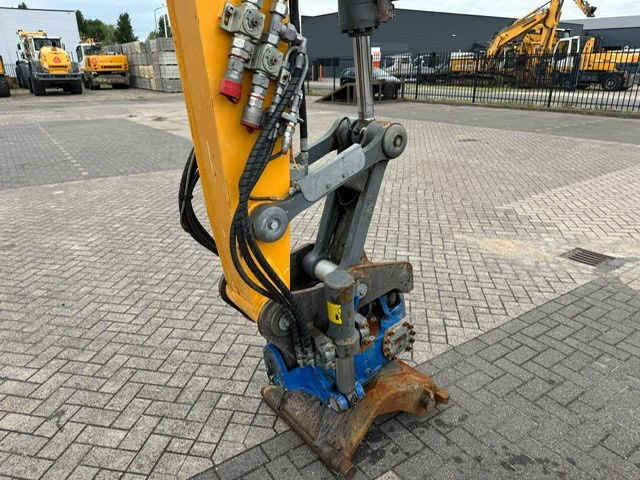 Escavadeira de rodas Liebherr A914 Rototilt: foto 10