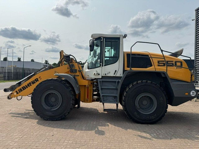 Liebherr L550 Xpower - Pá carregadora de rodas: foto 1 Liebherr L550 Xpower - Pá carregadora de rodas: foto 1