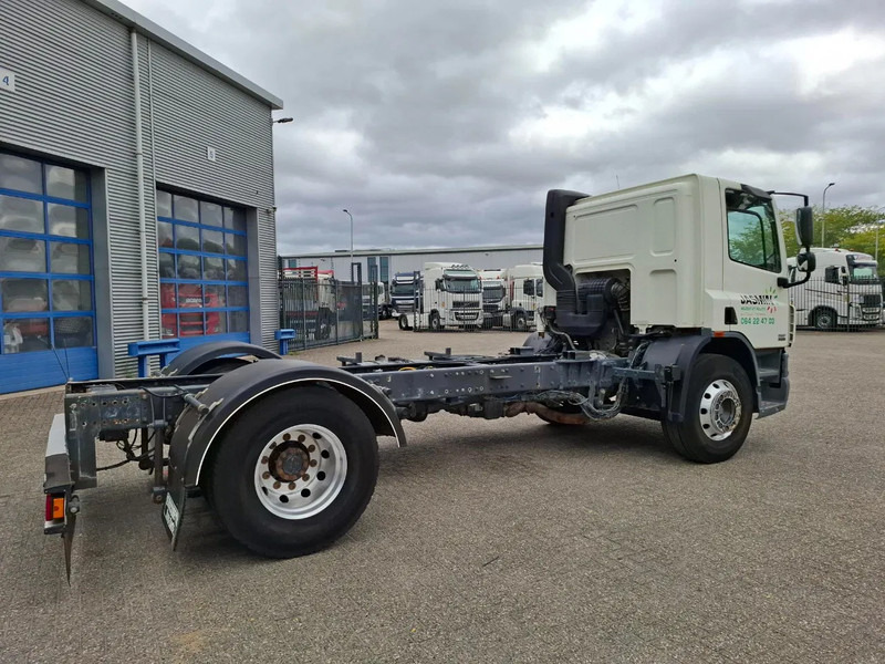 DAF CF75-250 / ADR / ONLY:320740 KM / PTO / INLINER / ALCOA / GOOD CONDITION / MANUAL / EURO-5 / 2011 - Camião chassi: foto 5 DAF CF75-250 / ADR / ONLY:320740 KM / PTO / INLINER / ALCOA / GOOD CONDITION / MANUAL / EURO-5 / 2011 - Camião chassi: foto 5