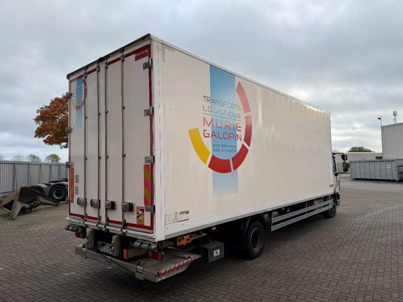 DAF LF210 / NICE CLEAN CLOSED BOX / PLATFORM 1500 KG / NO KEYS / AUTOMATIC / EURO-6 / 2019 - Camião furgão: foto 5 DAF LF210 / NICE CLEAN CLOSED BOX / PLATFORM 1500 KG / NO KEYS / AUTOMATIC / EURO-6 / 2019 - Camião furgão: foto 5