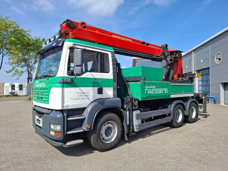 MAN TGA 33.410 / 6X4 / PALFINGER PK4000 1EL ROOFER CRANE / 25M / REMOTE / 2X BIG AXLE / 490677 KM / MANUAL / EURO-3 / 2005 - Camião grua: foto 3 MAN TGA 33.410 / 6X4 / PALFINGER PK4000 1EL ROOFER CRANE / 25M / REMOTE / 2X BIG AXLE / 490677 KM / MANUAL / EURO-3 / 2005 - Camião grua: foto 3