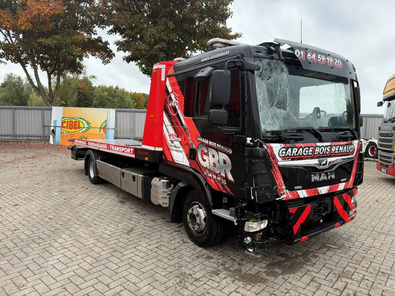 MAN TGL 12.250 / ENGINE RUNNING / ONLY:276364 KM / TOW-TRUCK / CLEPEL / WINCH / REMOTE / 6PERSONS / AUTOMATIC / EURO-6 / 2018 - Caminhão reboque: foto 3 MAN TGL 12.250 / ENGINE RUNNING / ONLY:276364 KM / TOW-TRUCK / CLEPEL / WINCH / REMOTE / 6PERSONS / AUTOMATIC / EURO-6 / 2018 - Caminhão reboque: foto 3