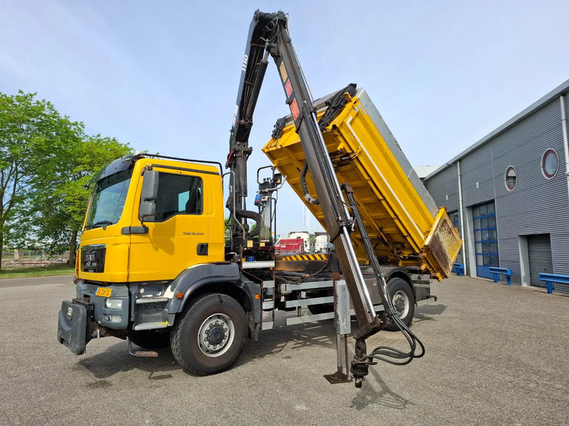 MAN TGM 18.250 / 4X4 / NL TRUCK / TUV:30-04-2026 / 118783 KM / HMF 1110 K2 / ROTATOR / GOOD TYRES / FULL-STEEL / DRUM BRAKES / MANUA - Camião basculante, Camião grua: foto 1 MAN TGM 18.250 / 4X4 / NL TRUCK / TUV:30-04-2026 / 118783 KM / HMF 1110 K2 / ROTATOR / GOOD TYRES / FULL-STEEL / DRUM BRAKES / MANUA - Camião basculante, Camião grua: foto 1
