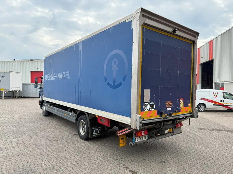 Mercedes-Benz Atego 1218 / ENGINE RUNNING / ONLY:204997 KM / CLOSED BOX / PLATFORM 1500KG / LWDS / AIRCO / AUTOMATIC / EURO-6 / 2017 - Camião furgão: foto 3 Mercedes-Benz Atego 1218 / ENGINE RUNNING / ONLY:204997 KM / CLOSED BOX / PLATFORM 1500KG / LWDS / AIRCO / AUTOMATIC / EURO-6 / 2017 - Camião furgão: foto 3