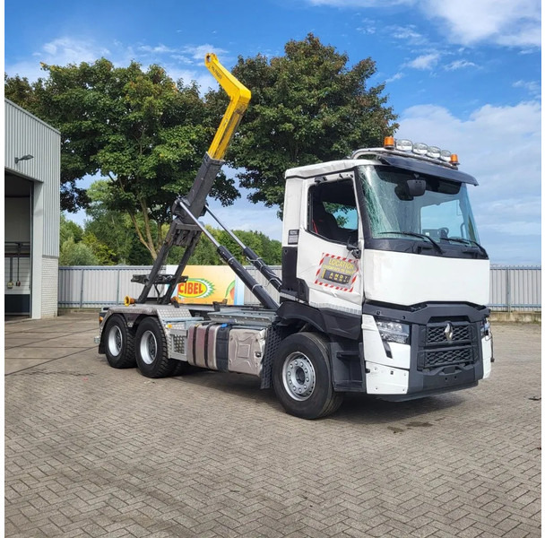 Renault C440 / ENGINE RUNNING / !! ONLY:8701 KM !! / 6X4 / BIG AXLE / PALFINGER 20TON HOOK / GEN2 V2 TACHO / AUTOMATIC / EURO-6 / 2025 - Camião polibenne: foto 3 Renault C440 / ENGINE RUNNING / !! ONLY:8701 KM !! / 6X4 / BIG AXLE / PALFINGER 20TON HOOK / GEN2 V2 TACHO / AUTOMATIC / EURO-6 / 2025 - Camião polibenne: foto 3
