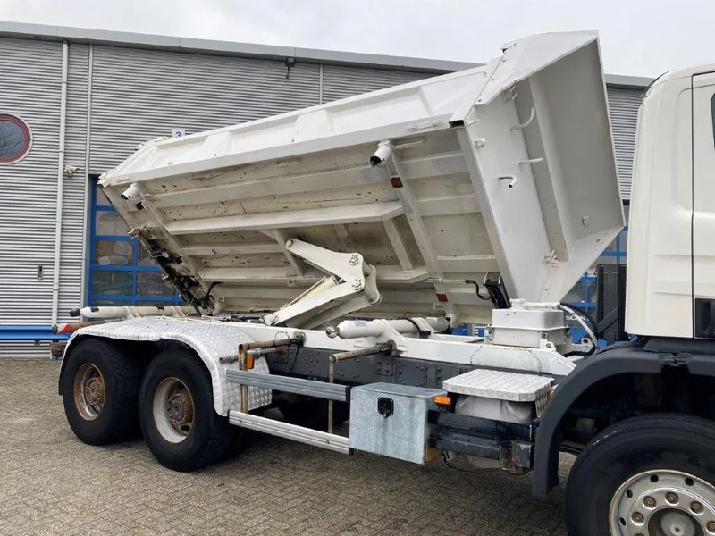 Camião basculante Scania 124-400 / 6X4 / RETARDER / BIG AXLE / FULL STEEL / 2SIDE TIPPER / OLD TACHO / AIRCO / MANUAL / EURO-2 / 2000: foto 7